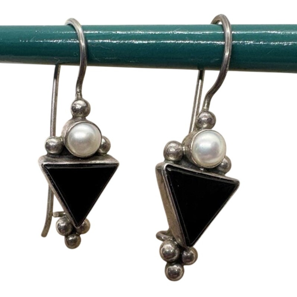 Janice Girardi JGD Sterling Silver‎ Onyx Pearl Dangle Earrings 925 Signed Modern